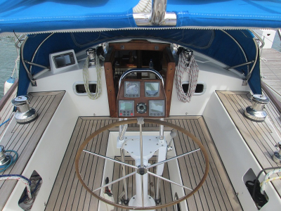 "Windward" Shearwater 39 classic GRP cruiser